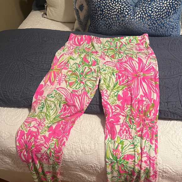 Lilly Pulitzer Dresses, Popover, and tops - Picture 2 of 7